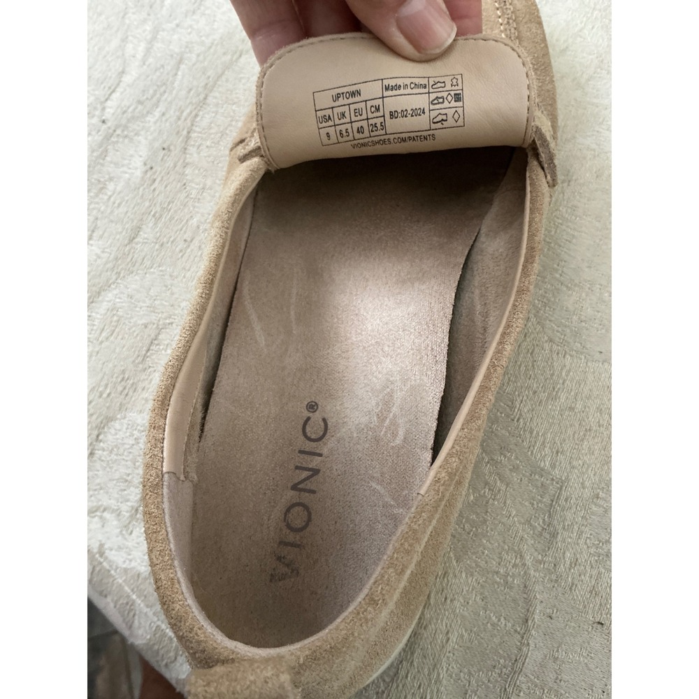 Vionic Uptown Loafer Sand Suede Women's Size 9 - Picture 8 of 9